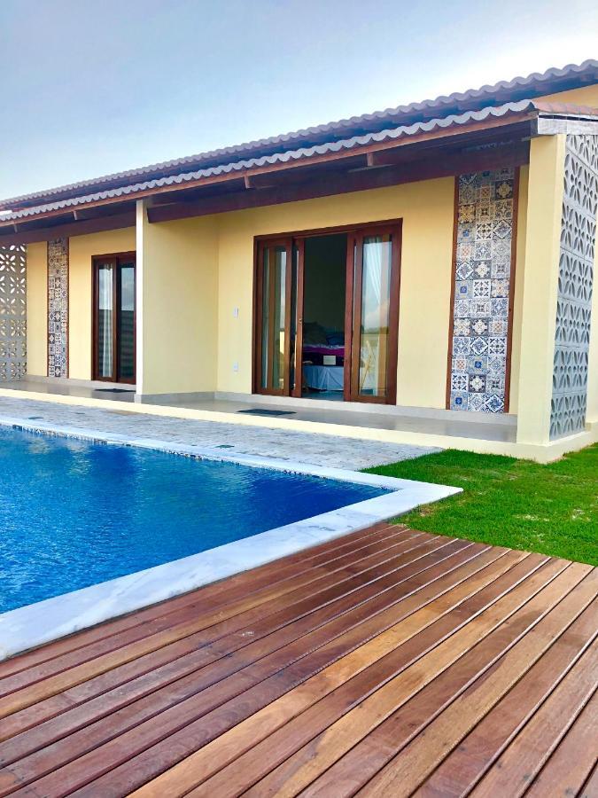 Polinesia Lodge *